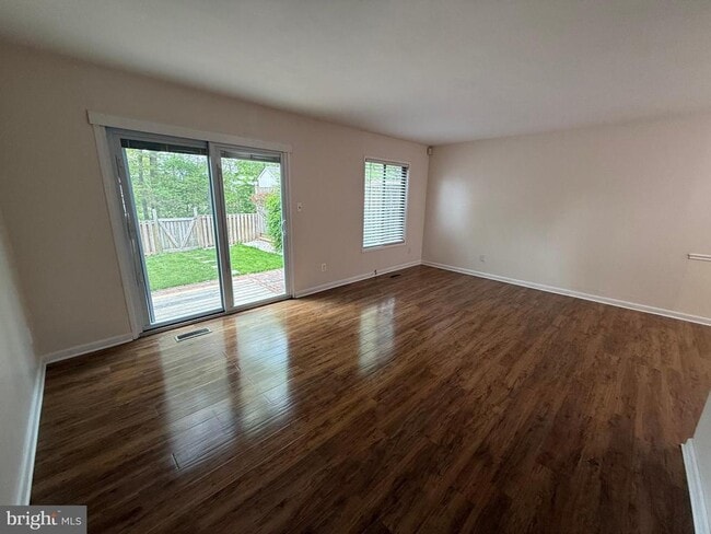 Foto del edificio - 12457 Andover Ct