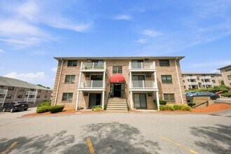 Building Photo - 20 Kenmar Dr