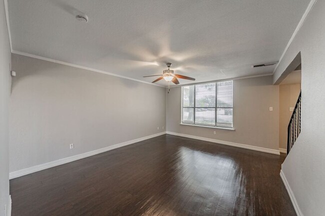 Building Photo - 1758 Belshire Ct
