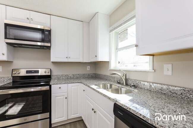Building Photo - 7788 Marabou Lane, Riverdale, GA 30274
