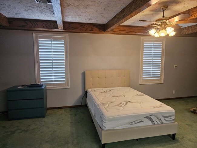 Foto del edificio - 3934 Alonzo Ave