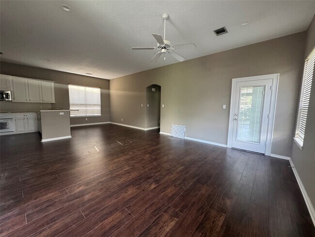 Building Photo - 13032 Centaurus Ct