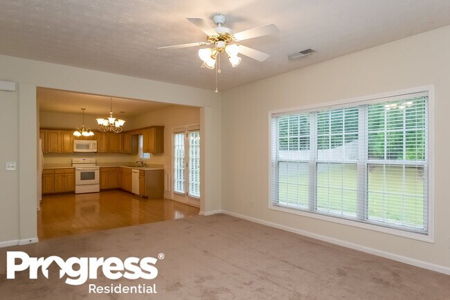Building Photo - 145 Alessie Dr