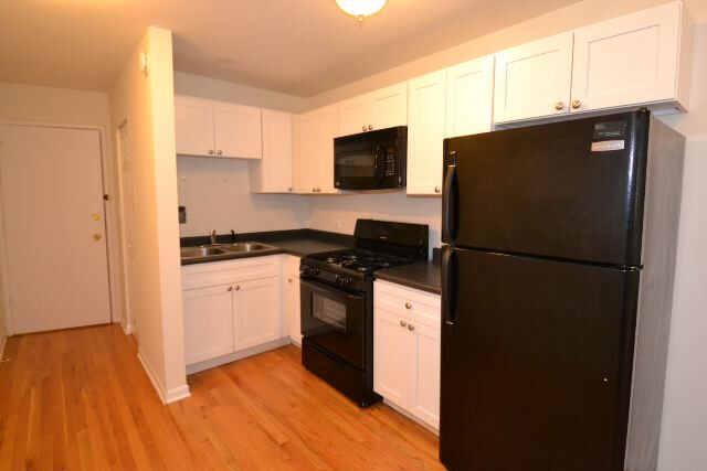 Foto del edificio - 6954 N Sheridan Rd