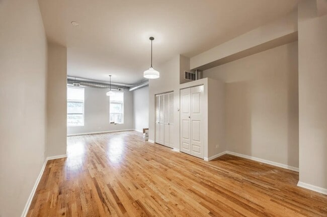 Photo - 1538 North Milwaukee Avenue #2F Apartment
