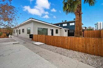 Building Photo - 1905 Santa Paula Dr