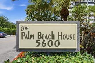 Building Photo - 5600 N Flagler Dr