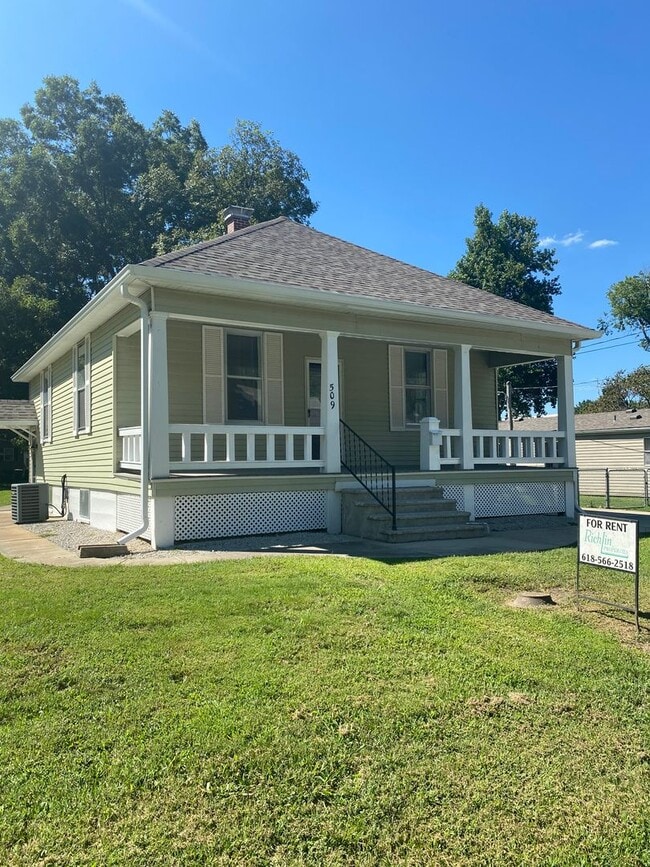 Building Photo - 509 S Jefferson St