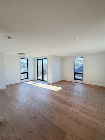 Photo - 1121 Dorchester Ave Apartment