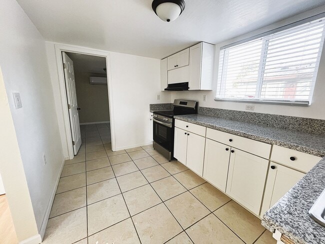 Building Photo - 313 Washington Ave