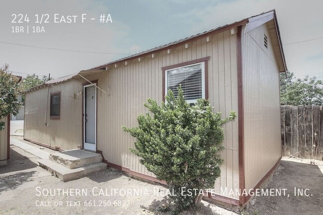 Building Photo - 224 1/2 East F-#A