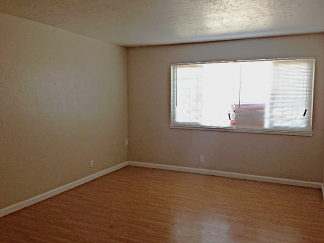 Photo - 01632 Apartment