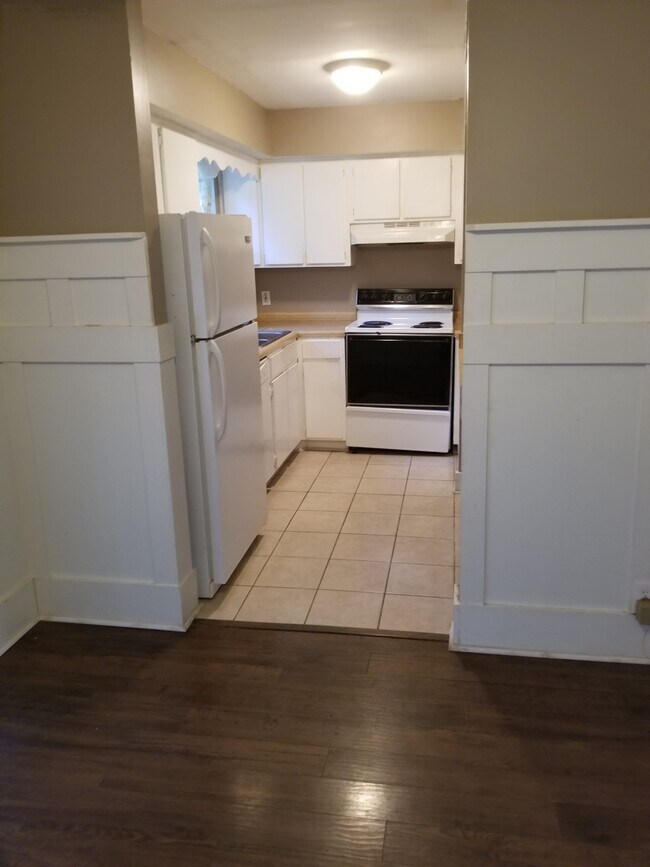 Foto del edificio - 5515 country dr, apt 36