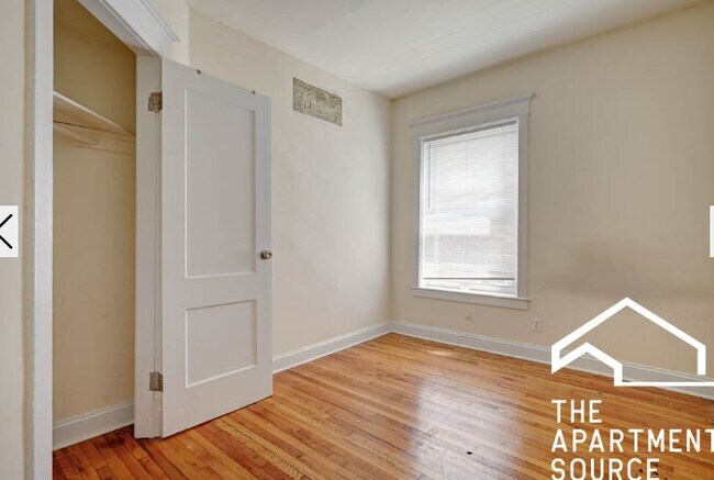 Foto del edificio - 1524 N Kedzie Ave