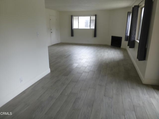 Foto del edificio - 723 Ivywood Dr