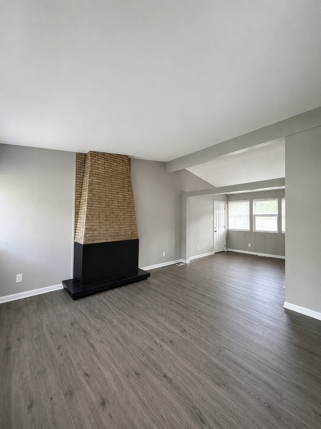 Building Photo - HALF OFF SECURITY DEPOSIT! Renovated 3BR/2BA Home with Garage & Huge Yard