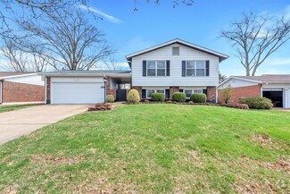 Building Photo - 5372 Chatfield Dr