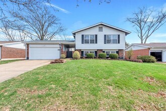 Building Photo - 5372 Chatfield Dr