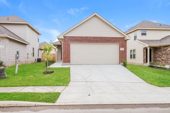 Foto principal - Somerset Trails - 9306 Dogwood Hill, San A...