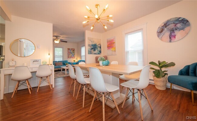 Foto del edificio - 312 Hall Ave