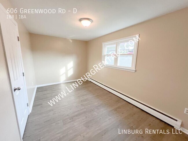 Foto del edificio - 606 Greenwood Rd