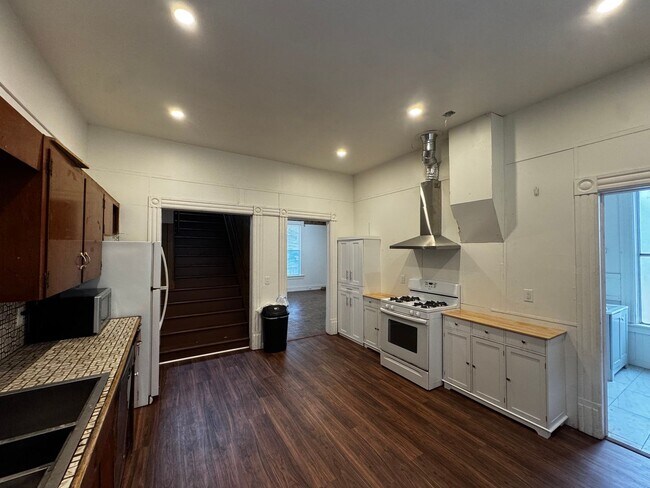 Foto del edificio - 910 8th St