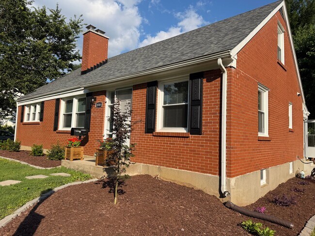 Foto del edificio - 8508 Perry Rd