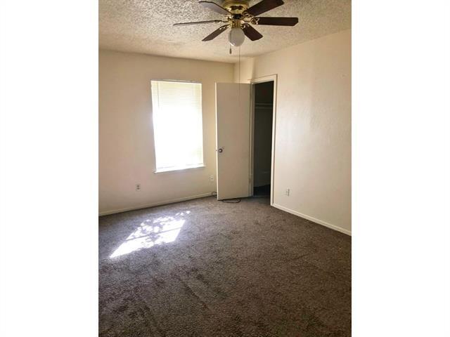 Building Photo - 104 Ramada Ave