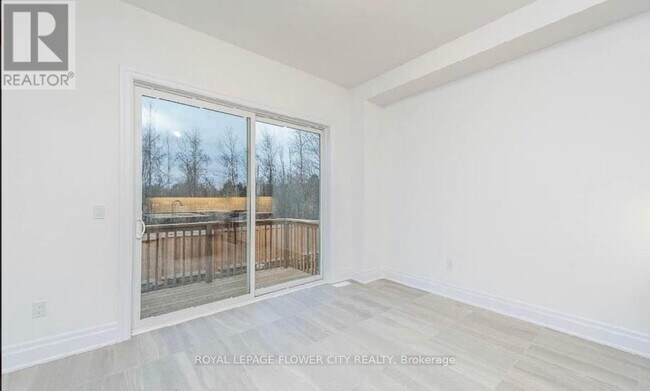 Building Photo - 6 Swamp Sparrow Ct
