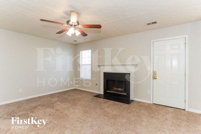 Foto del edificio - 2721 S Hills