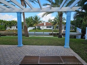 Building Photo - 1105 Anchor Point