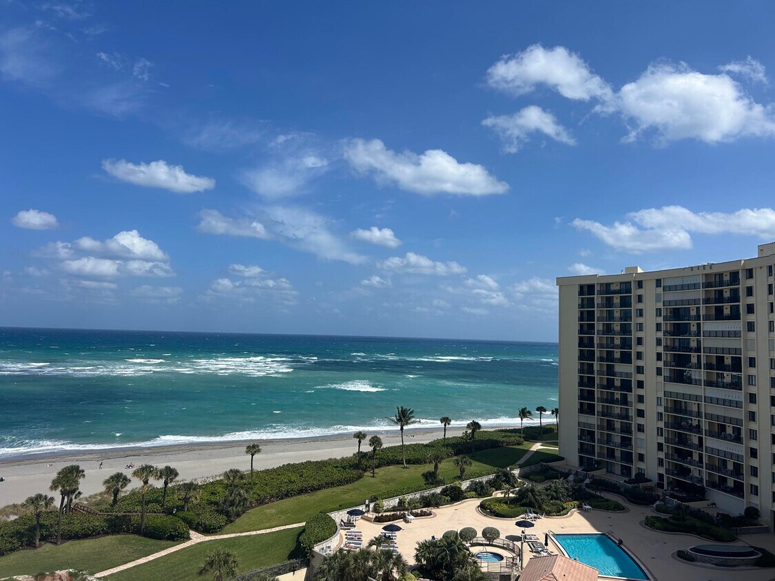 Foto principal - 300 Ocean Trail Way