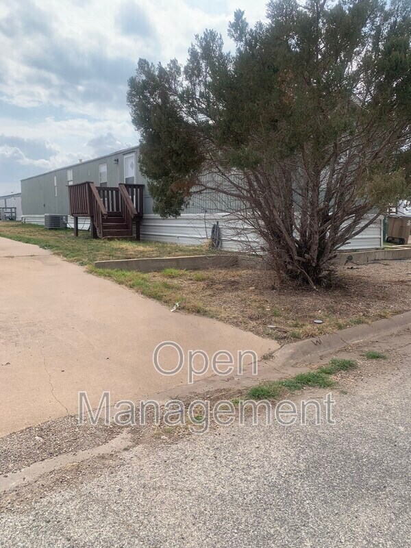 Building Photo - 3300 Voight Blvd