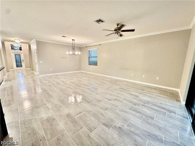 Foto del edificio - 12952 Broomfield Ln