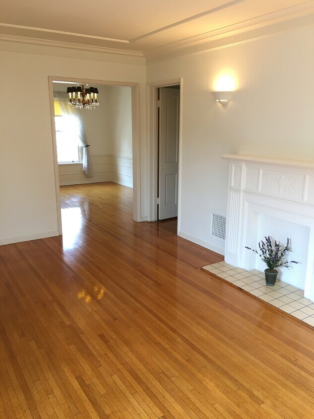 15 Apartments for Rent in West Hollywood, CA Westside Rentals