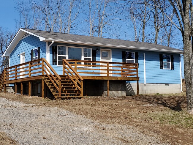 Building Photo - 718 Goodridge Rd