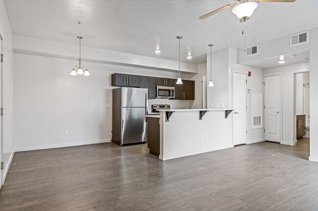 Foto del edificio - Quail Point Apartments