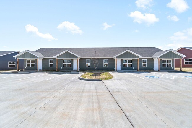 Foto del edificio - 9540 Russellville Rd