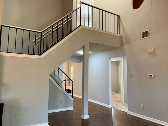 Foto del edificio - Remodeled 3 bedroom in South Austin!