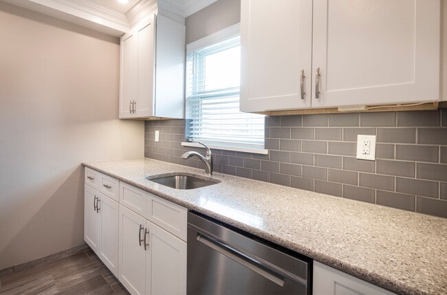 Interior Photo - Leonia Manor: In-Unit Washer & Dryer, Heat...