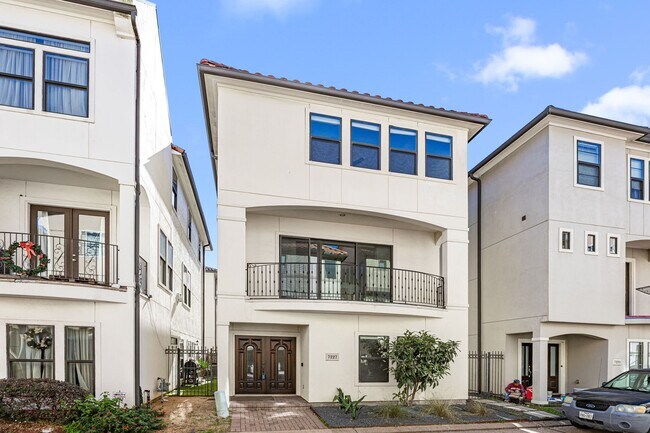 Foto del edificio - 7227 Laguna Villas