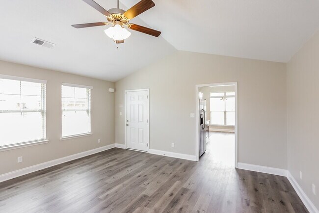 Foto del edificio - 3242 Earlcastle Dr