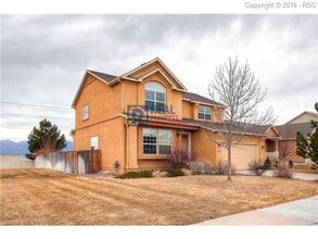 Building Photo - 8044 Lodi Ln