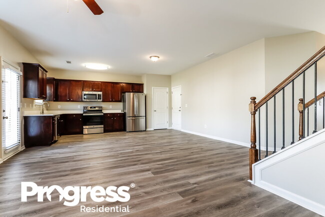 Building Photo - 576 Grenier Terrace NE
