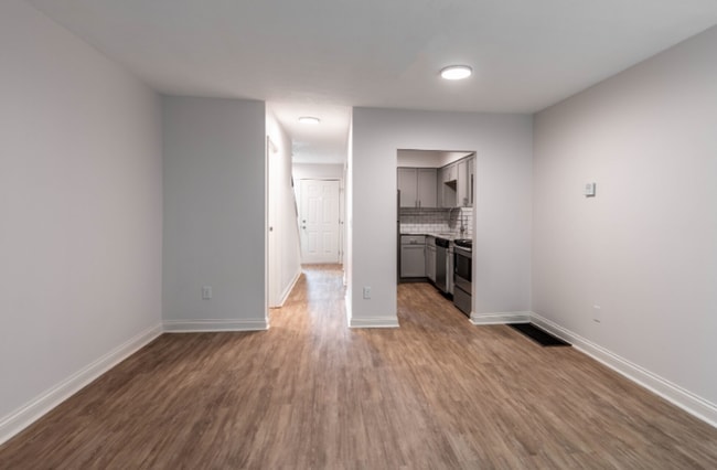 Interior Photo - Rocky Creek Townhouse Apartments