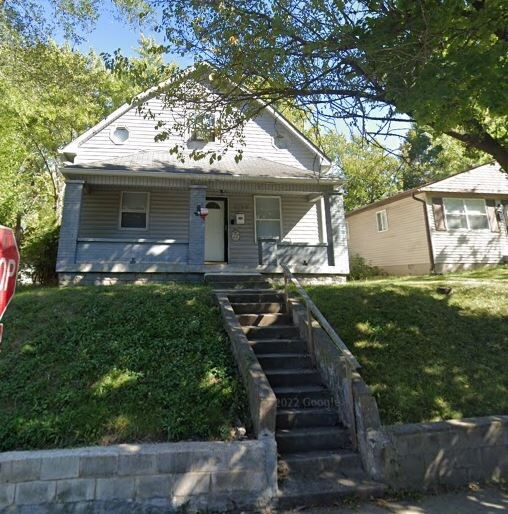 Primary Photo - 2755 N Dearborn St