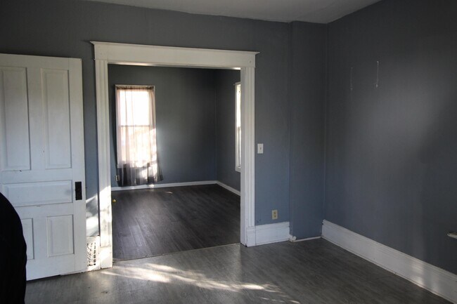 Foto del edificio - 1107 Lasalle St