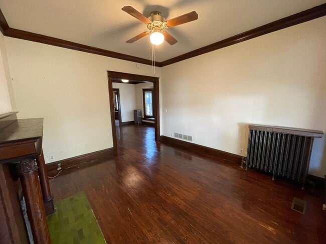 Building Photo - 176 Rosedale St