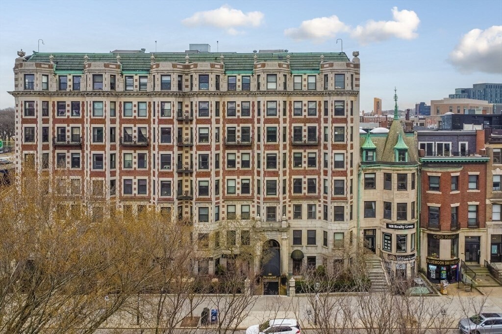 Foto del edificio - 463 Commonwealth Ave