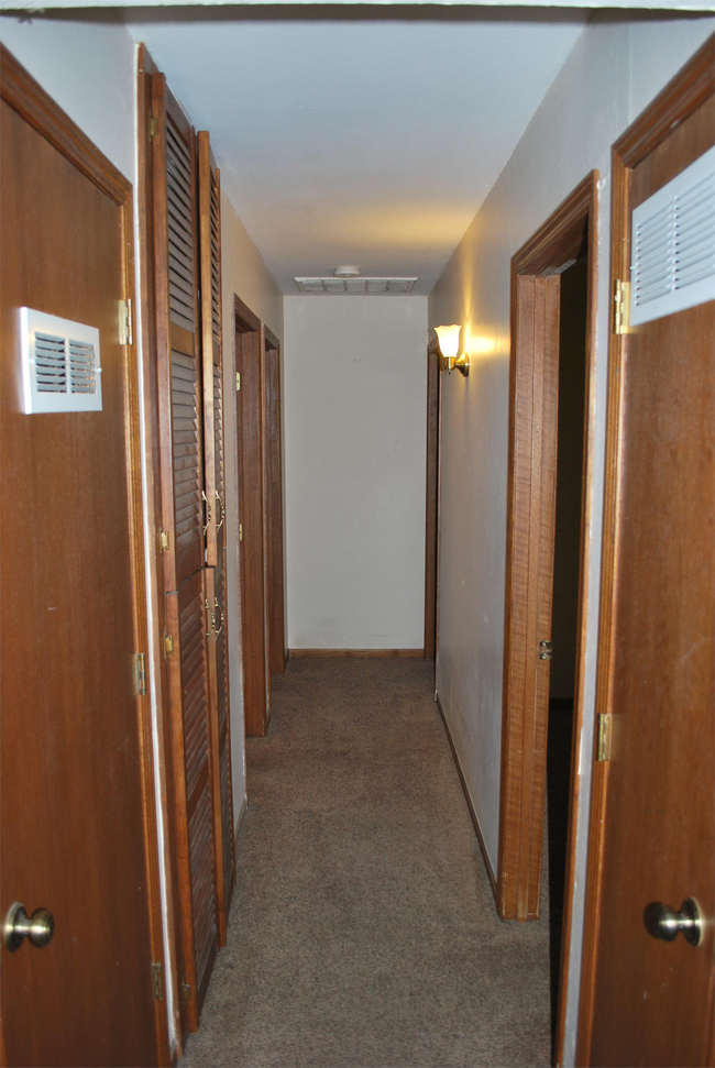 Building Photo - 269 Jacolyn Dr NW
